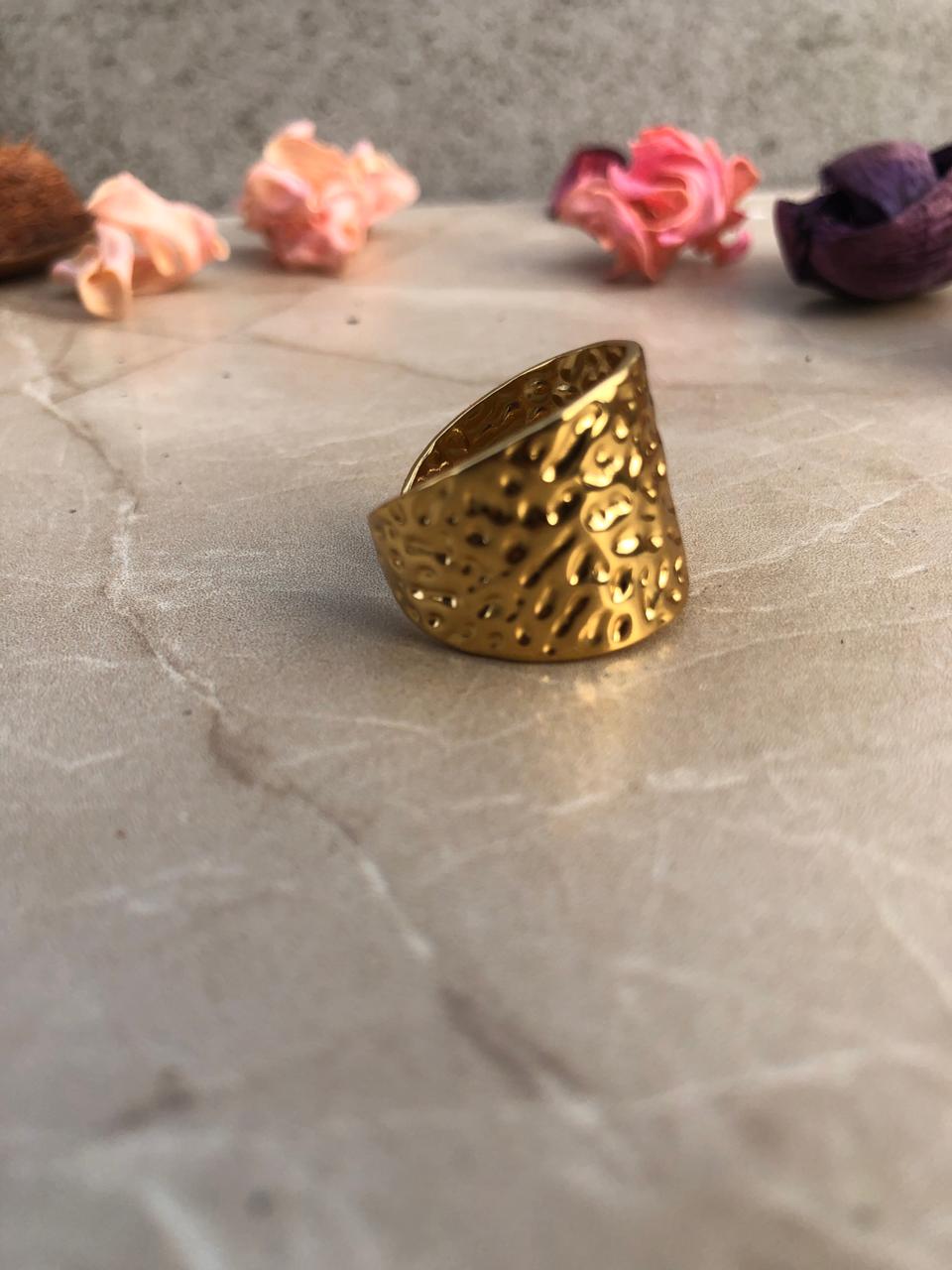 ZEBZAR Molten Cuff Ring