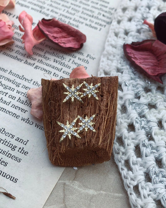 Zebzar Crystal Star Studs