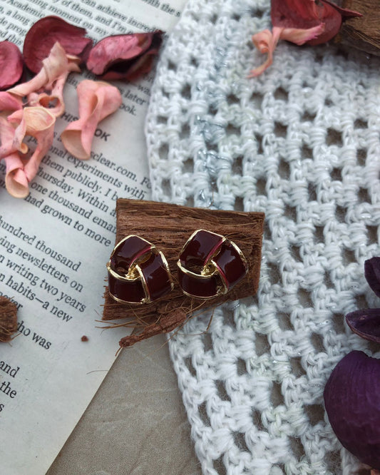 Zebzar Crimson Twist Studs