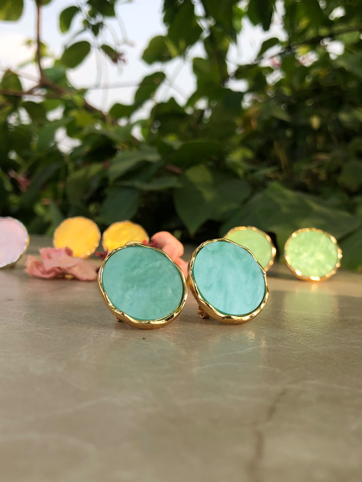 Ripple Studs