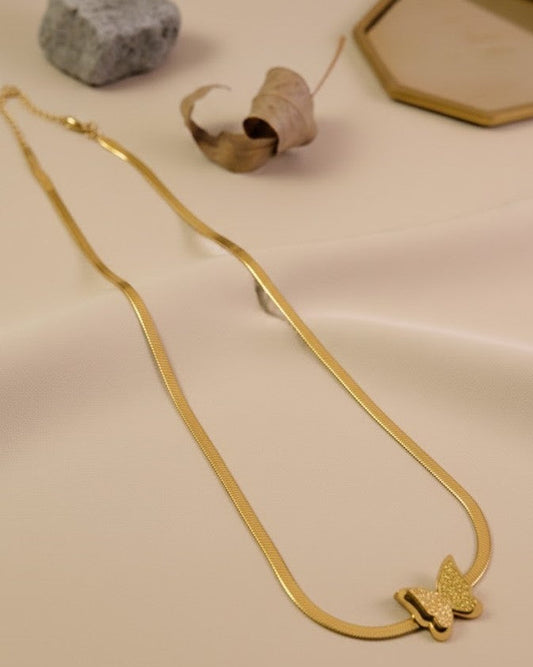 ZEBZAR Golden Flutter Pendant 🦋